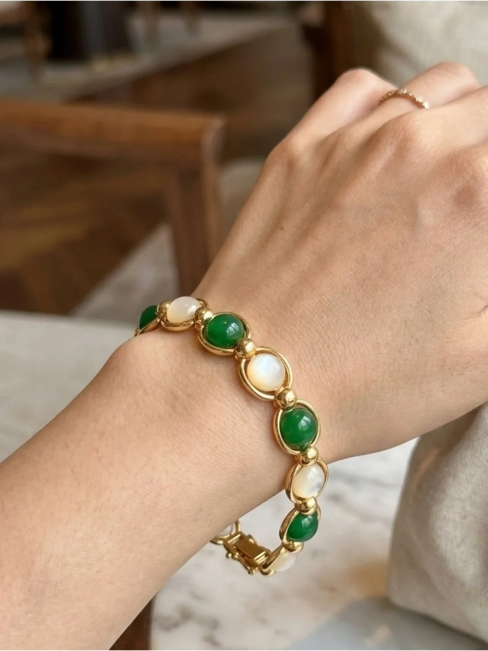 Vintage 14K Gold Plated Green Jade White Quartz Link Bracelet 6.5” Tarnish Free